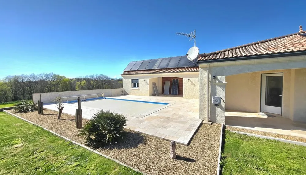 Esterno - Modern House with Pool in Montaigu-de-Quercy