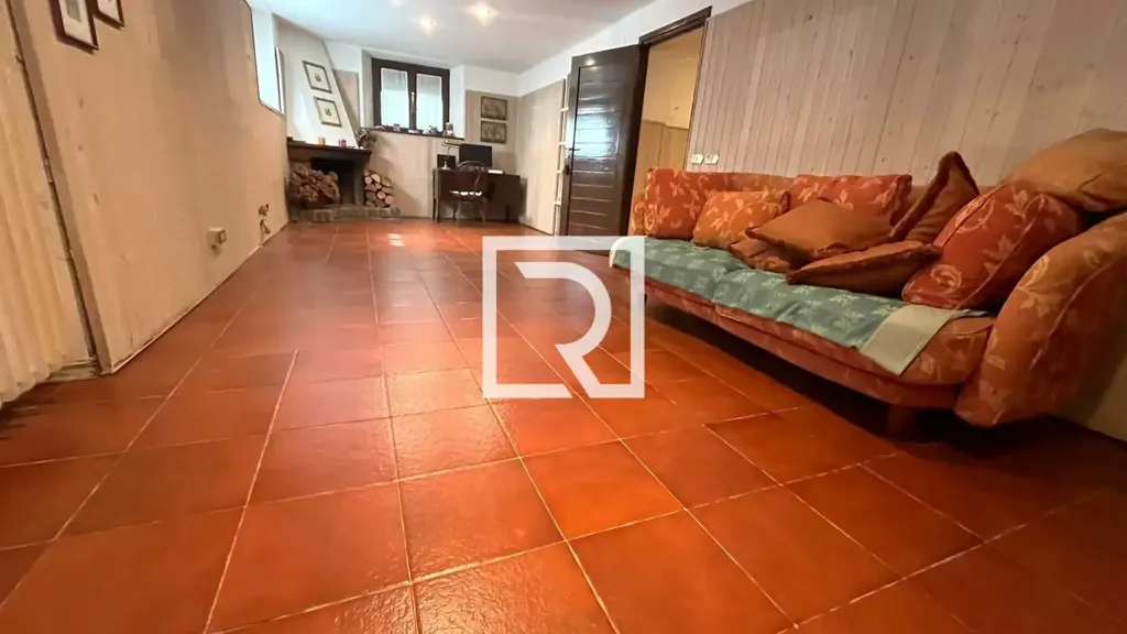 Soggiorno - Semi-detached House with Private Garden in Ravenna