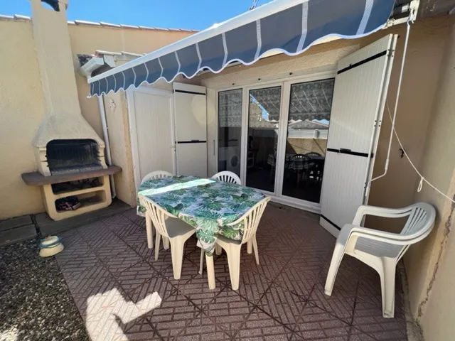 Terrace - Pavilion with Pool in Saint Pierre Heights