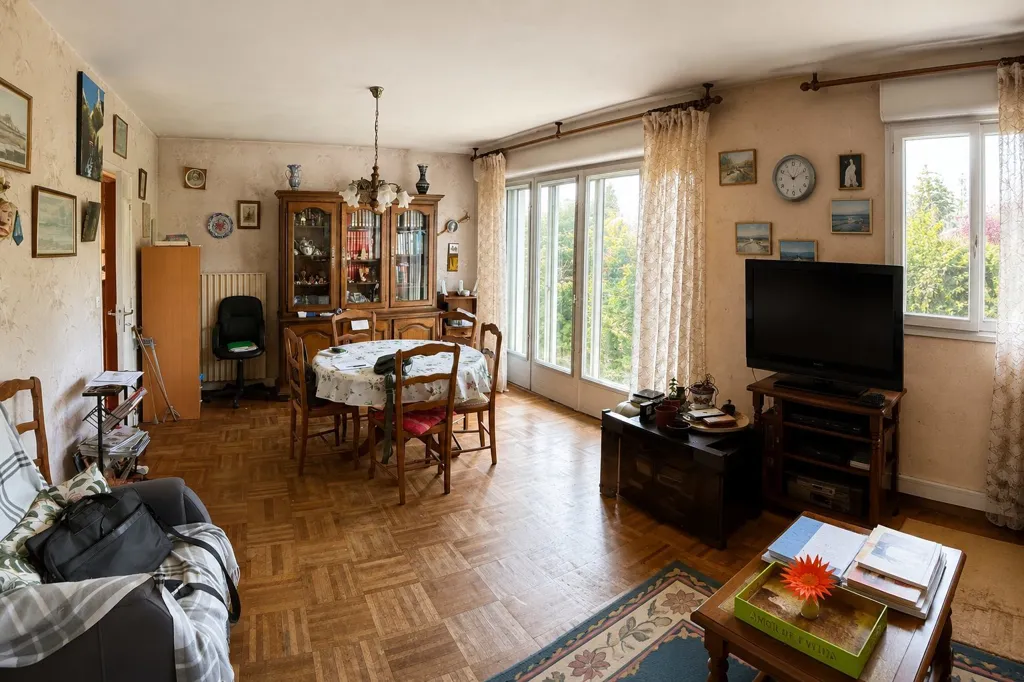 Séjour - Maison Mitoyenne à Guidel avec Garage