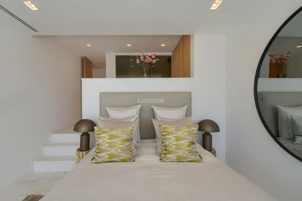Magamistoad - Modern Villa with Sea Views in Ibiza