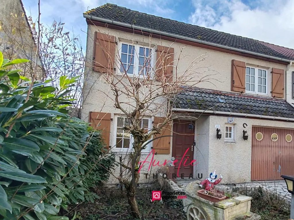 Välivaade - House with Garden in Arténay