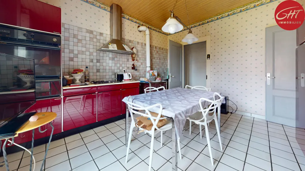 Salle à manger - Maison en Pierre au Charme de l'Ancien à Serre-les-Sapins