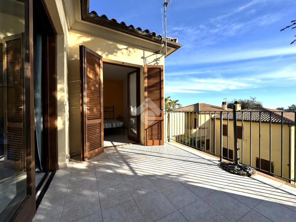 Balcone - Seafront Bilocale with Terrace in Baunei