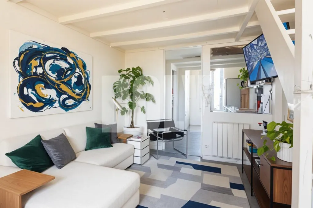 Elutuba - Studio with Mezzanine in Les Lilas