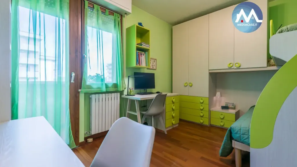 Bedrooms - Trilocale with Balcony in Pesaro