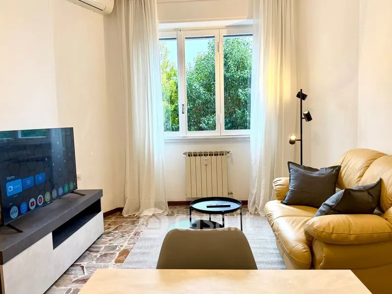 Séjour - Bilocale with University Proximity in Bergamo