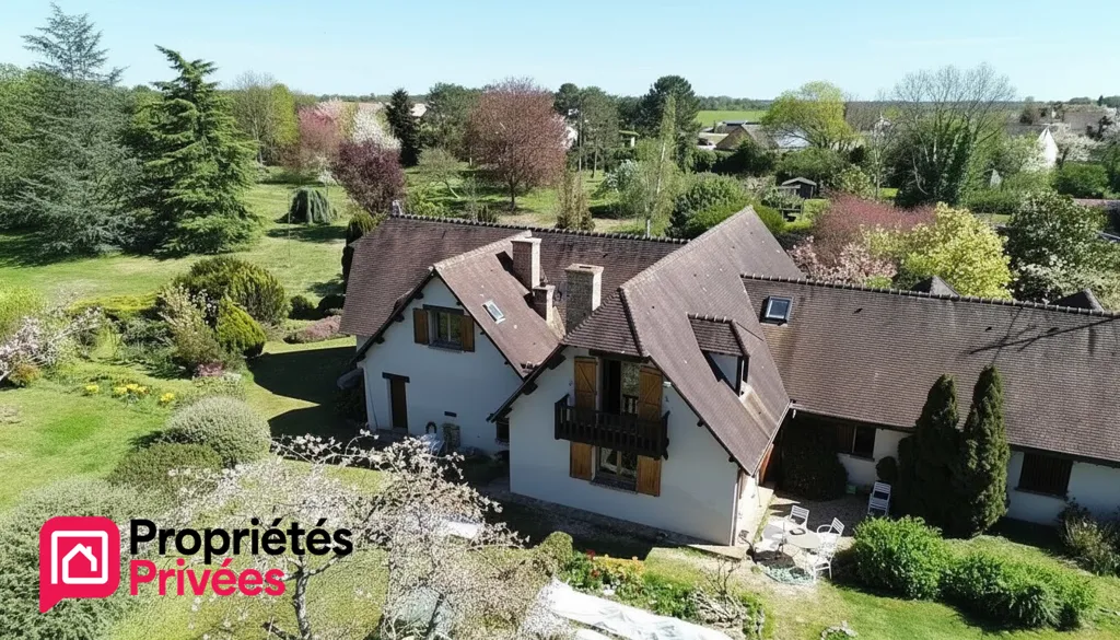 Õhuvaade - Luxury House with Pool in Croth, Normandy