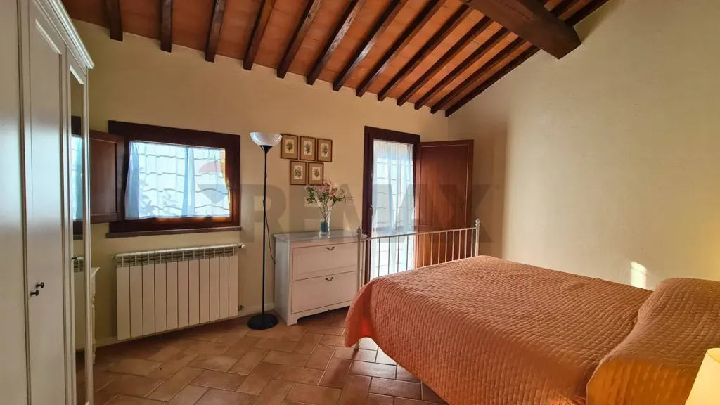 Magamistoad - Bifamiliar Villa with Garden in Gambassi Terme