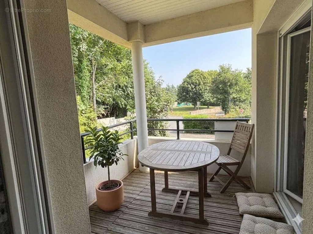 Rõdu - T3 Apartment with Balcony in Tonnay-Charente