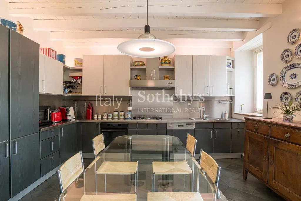 Köök - Luxury Villa with Private Garden in Longuelo