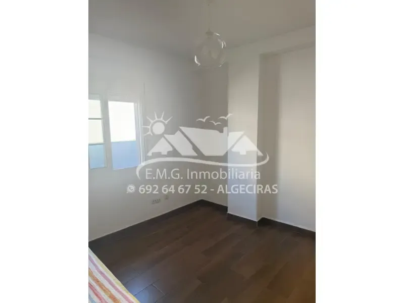 Chambres - Spacious Penthouse with Private Terrace in Algeciras