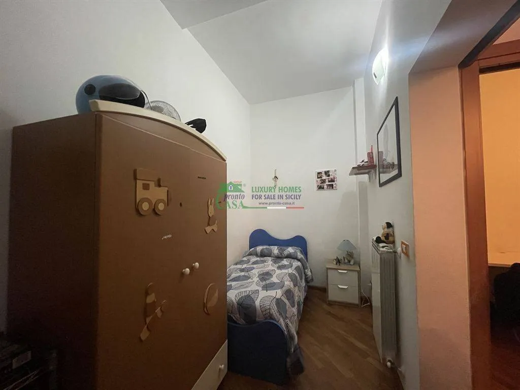 Magamistoad - Fully Renovated House with Balcony in Ragusa