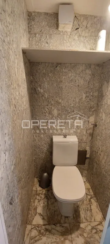Bagni - Commercial Space with Display in Zagreb Centre