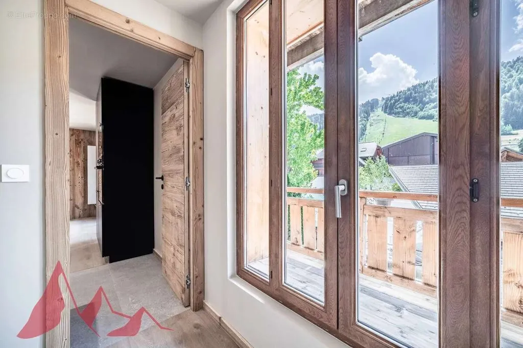 Balcon - Appartement Rénové avec Balcon au Centre de Morzine