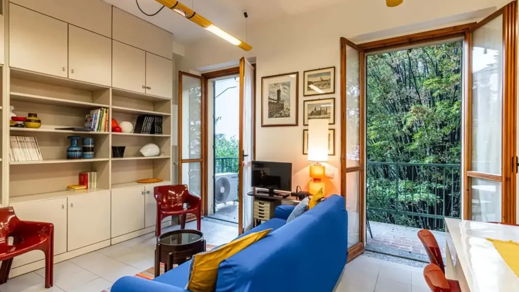 Elutuba - Studio Apartment with Balcony in Milan