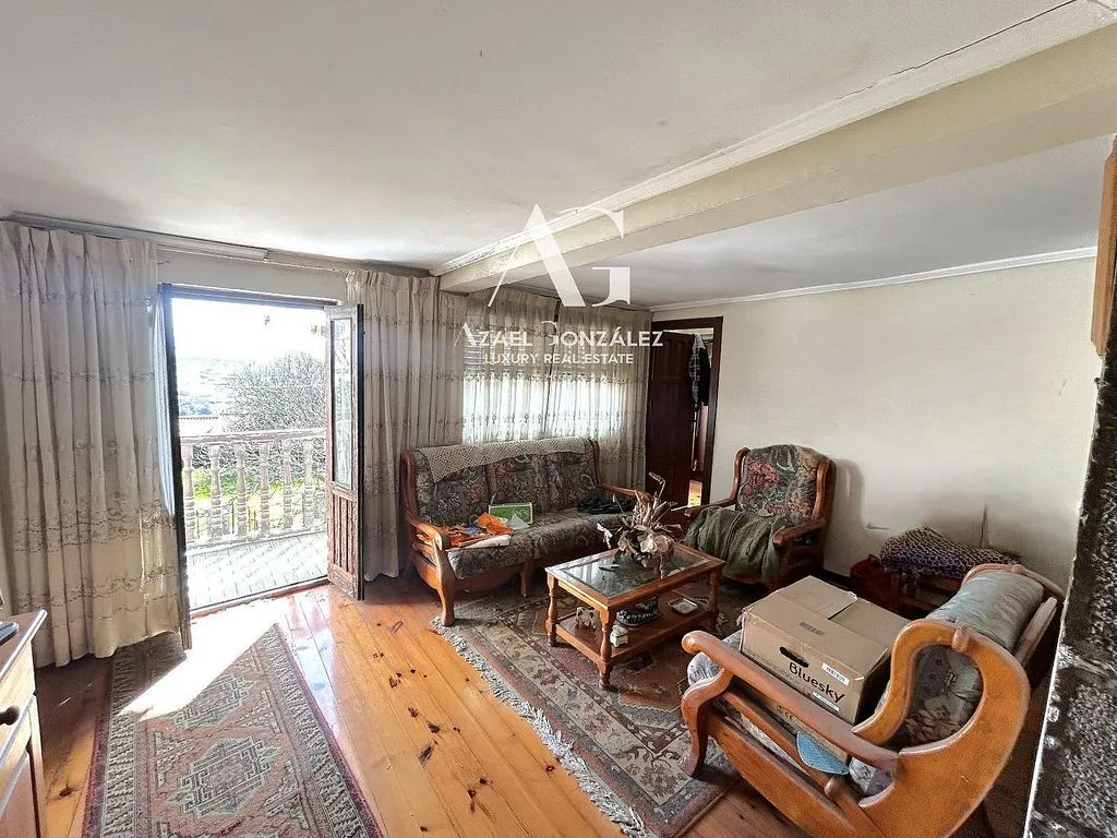 Elutuba - Historic House with Sea Views in Cortiguera
