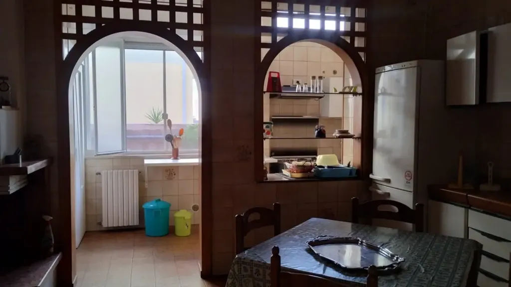 Köök - Spacious Rental Flat with Veranda in Brindisi