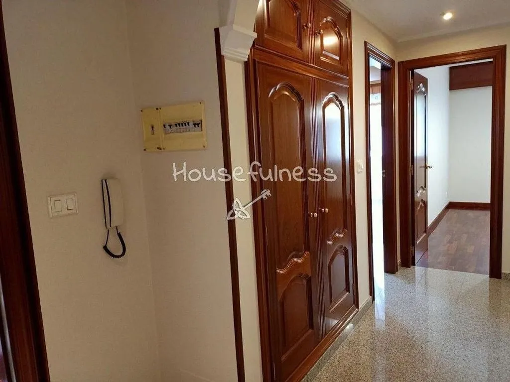 Ingresso - Fully Furnished Flat in Central Narón