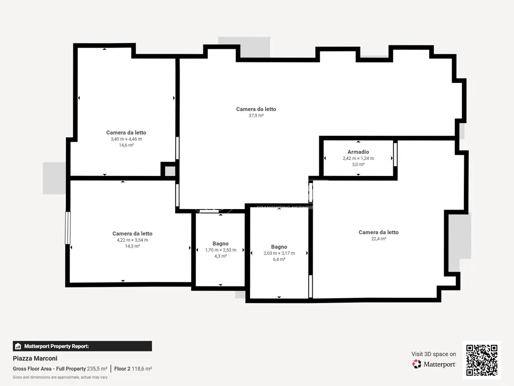 Plaan - Duplex with Private Parking in Aversa