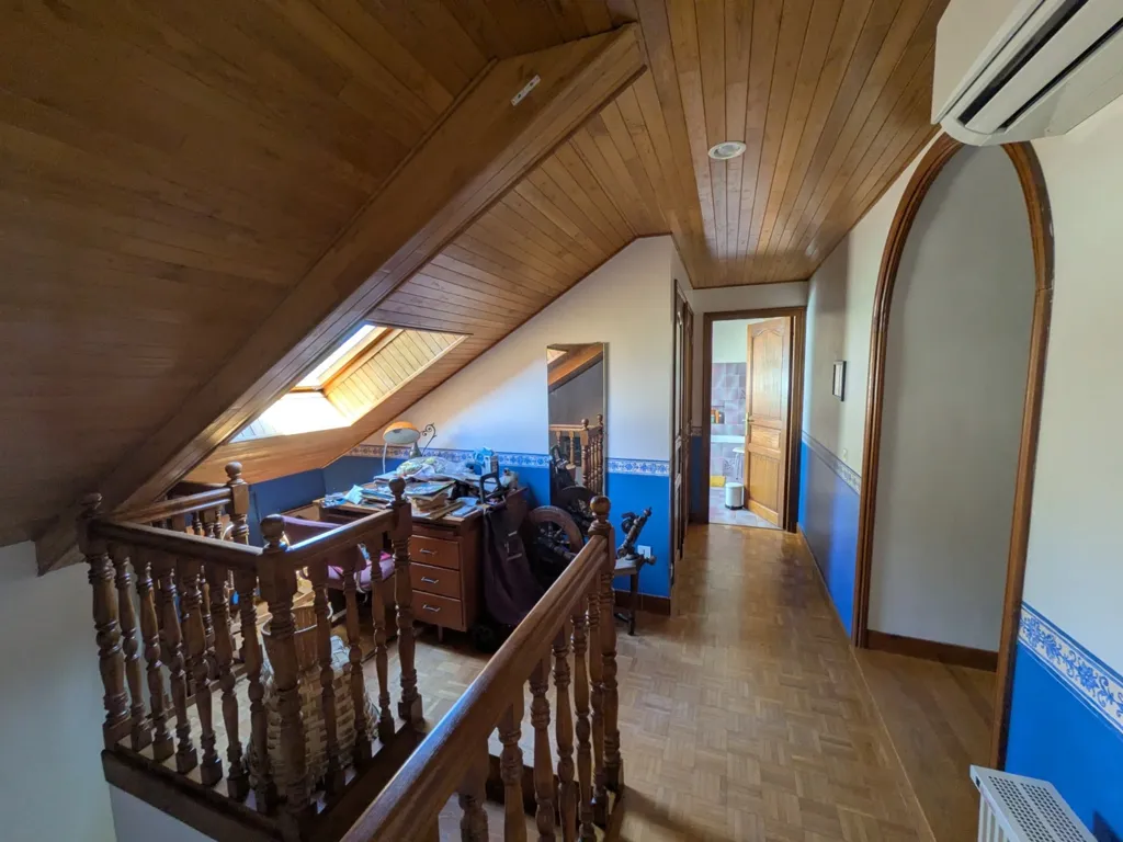 Toad - Bourgeois House with Ample Garden in Bubry
