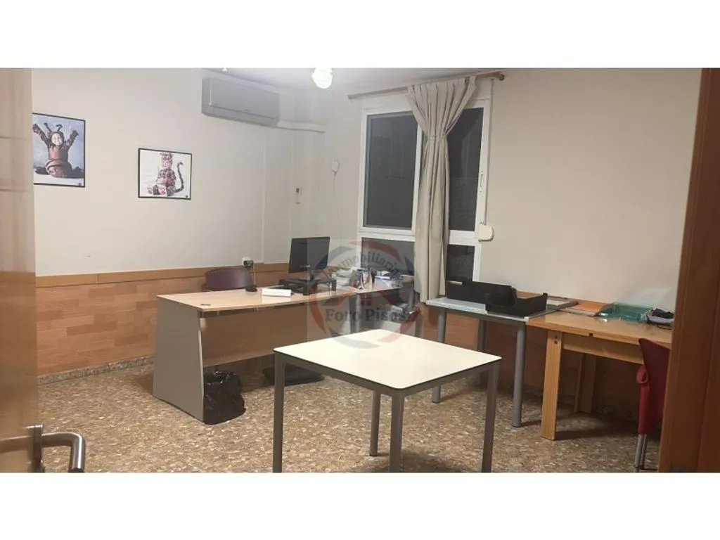 Operational Elderly Care Villa near Xàtiva
