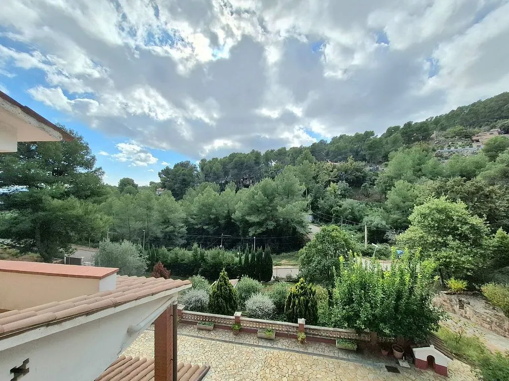 Terrass - Chalet with Pool and Terrace in Cervelló