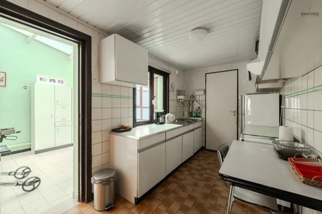 Cuisine - Appartement à Rénover avec Terrasse Centrale