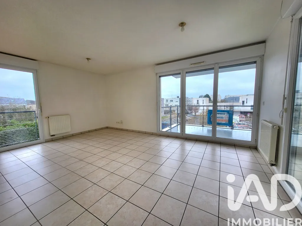 Elutuba - Bright Apartment with Terrace in Tours