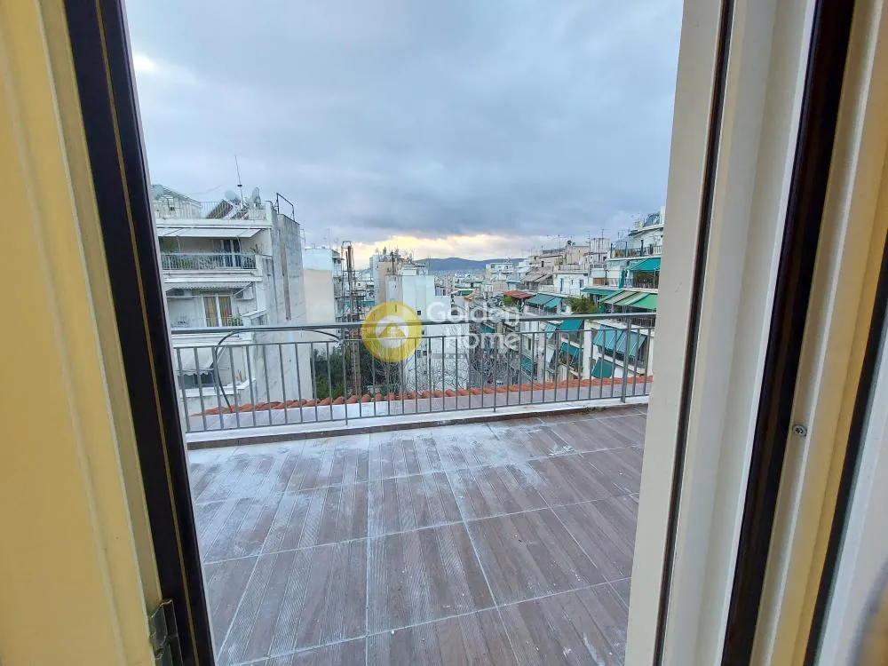 12-room apartment in GR