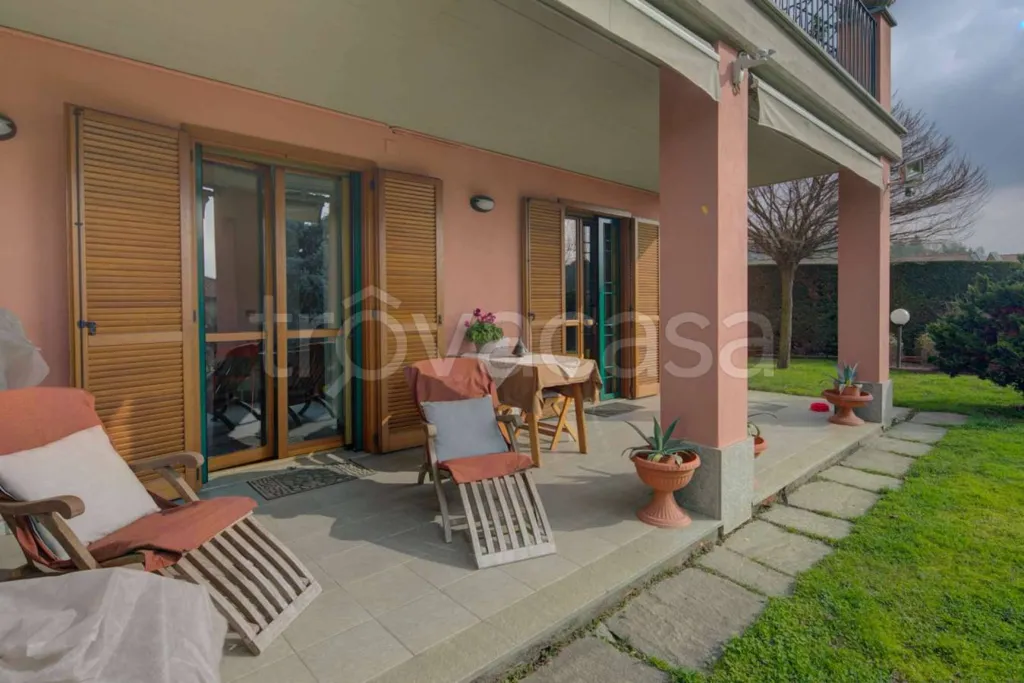 Terrasse - Ground Floor Apartment with Garden in Moncalieri