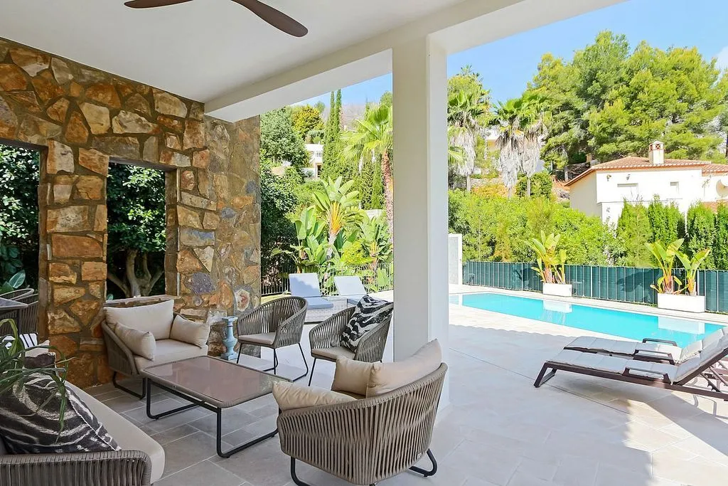 Terrasse - Chalet with Pool and Terrace in Pedreguer