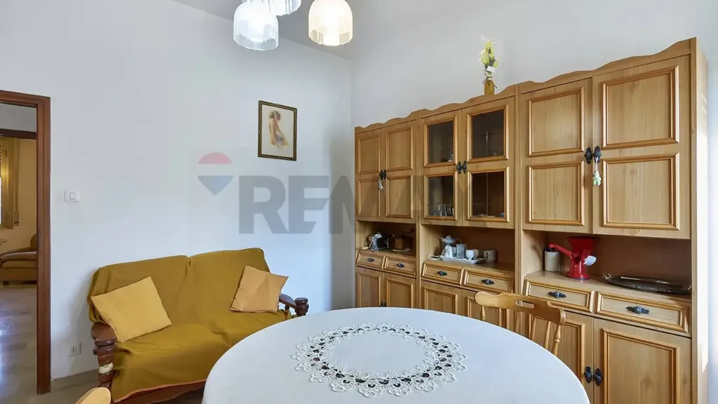 Salle à manger - Ground Floor Flat with Balcony in Granarolo Dell'Emilia