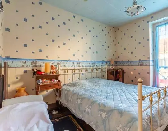 Bedrooms - Charming 1890 House with Terrace in Grigny