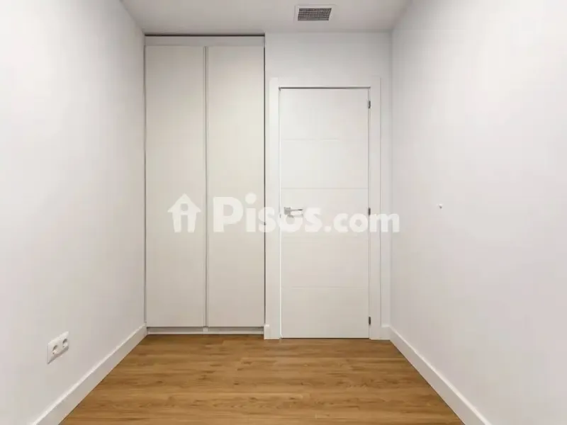 Pièces - Recently Renovated Flat in Camp d'en Grassot, Barcelona