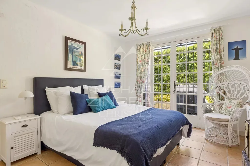 Chambres - Villa provençale avec piscine à Cap d'Antibes
