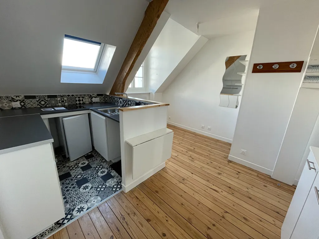 Rooms - Renovated Flat with Sea View in Benodet