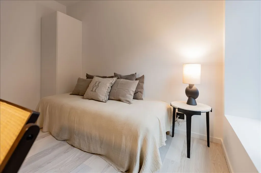 Magamistoad - 2-Bedroom Flat with Terrace in Copenhagen V