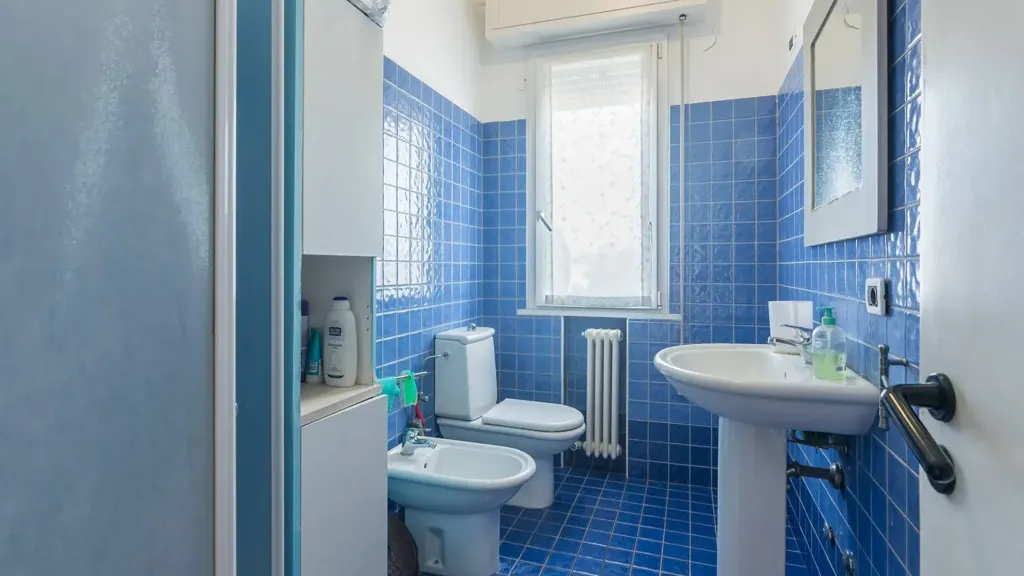 Vannitoad - Triplex with Balcony in Cattolica