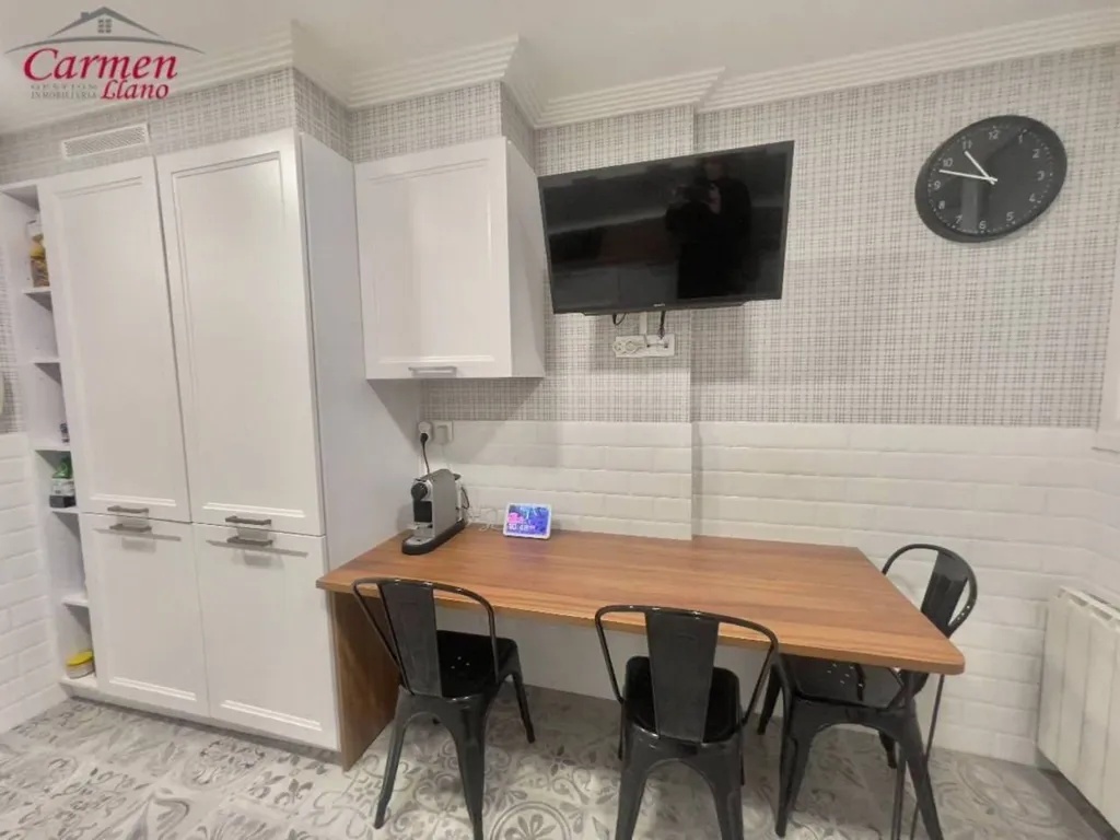Söögituba - Spacious Apartment with Terrace in Neguri