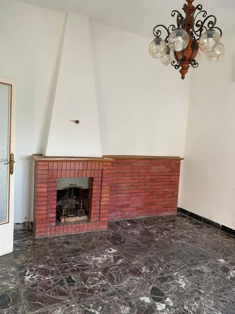 Elutuba - Terraced House with Garden in Reggello Centre