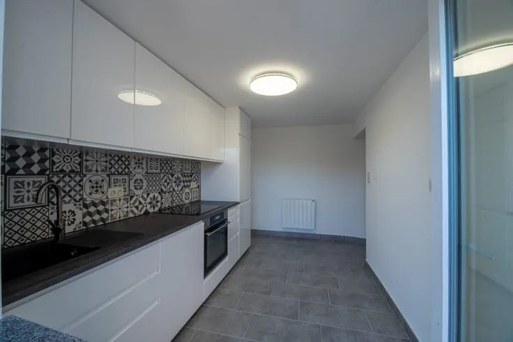 Kitchen - Charming Cottage in Halanzy, Aubange
