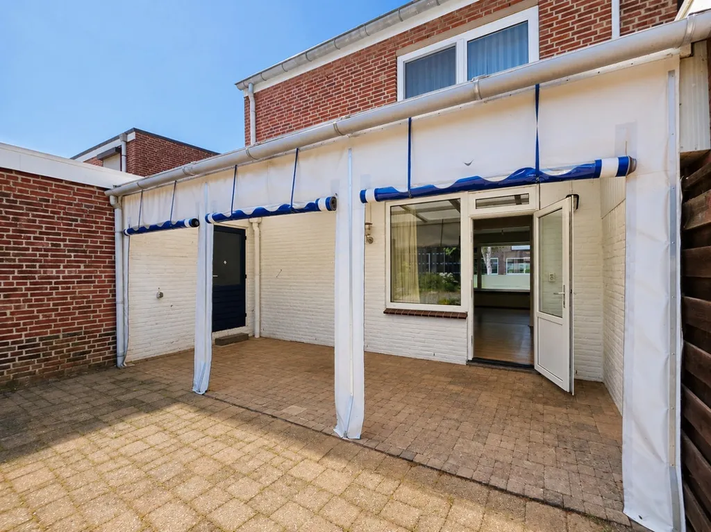 Terrazza - Two-Storey House with Garden in Bunde