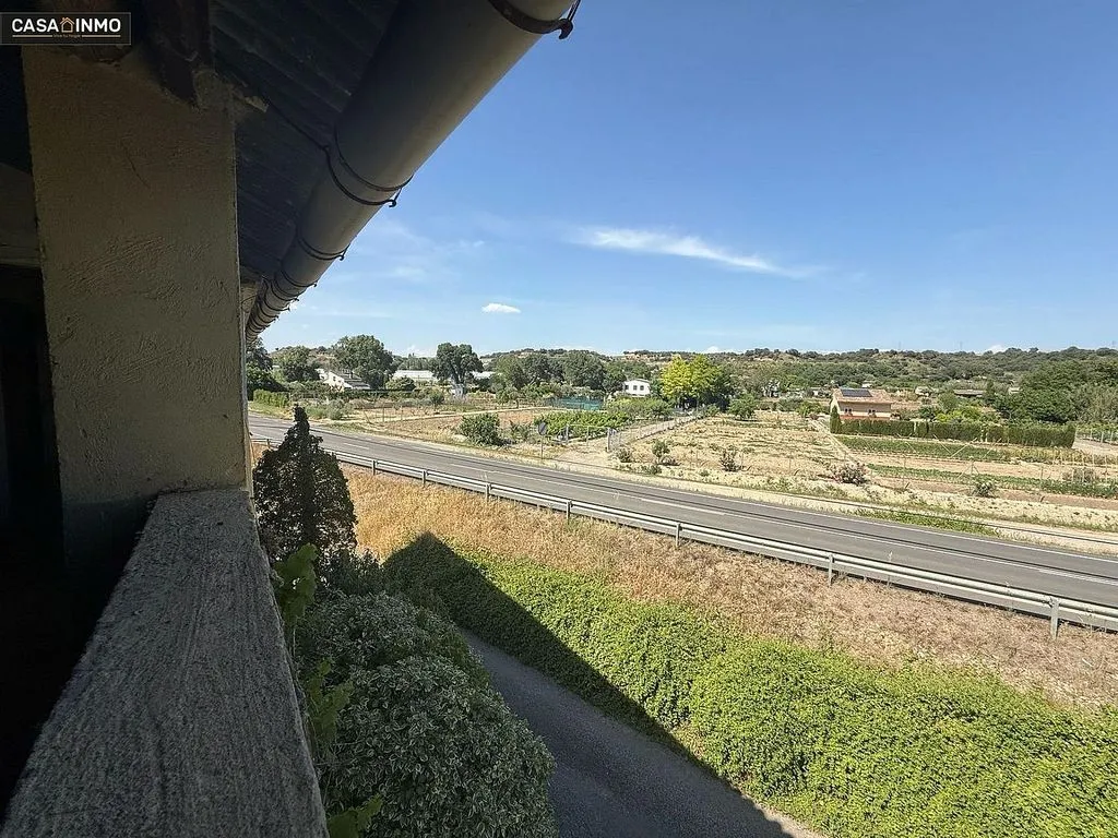 Balcon - Rustic Farmhouse with Garden in Barbastro