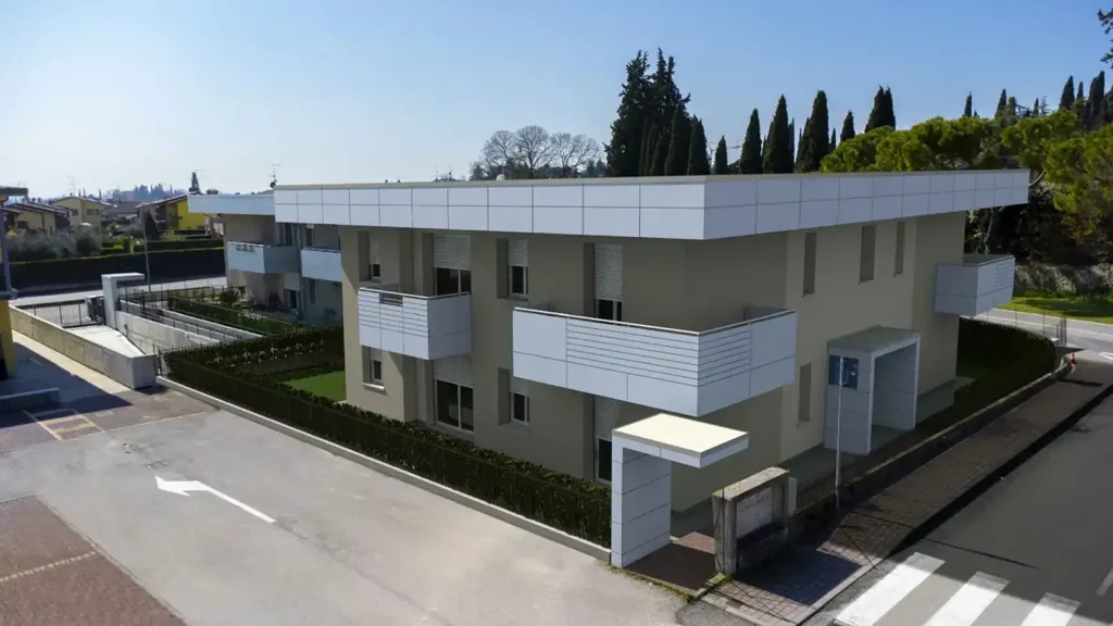 Trilocale with Private Garden in Lazise