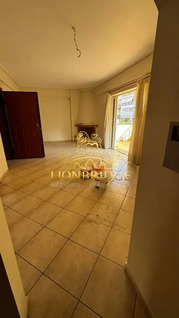 Soggiorno - Modern Apartment with Balconies in Tauros