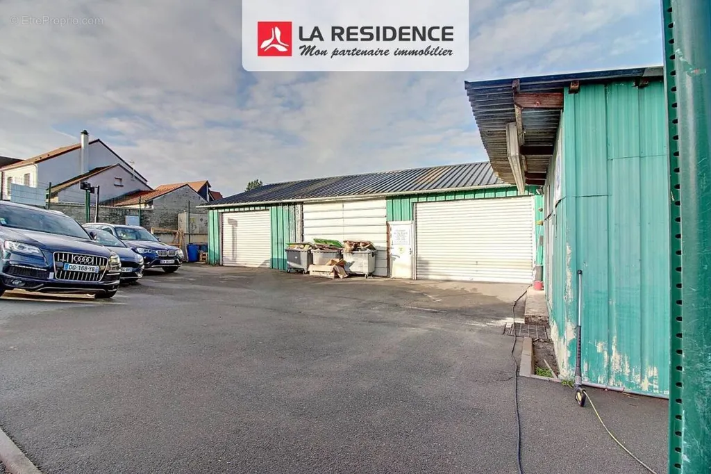 Local commercial à Chambourcy