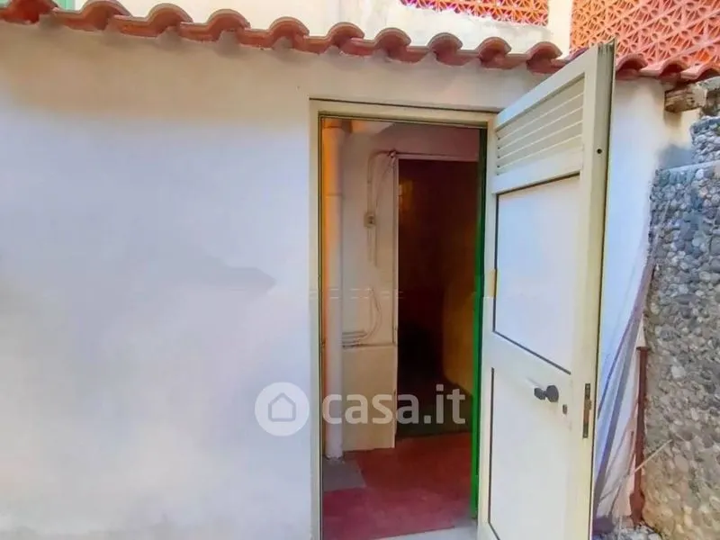 Giardino - Four-Room Apartment with Private Garden in Messina