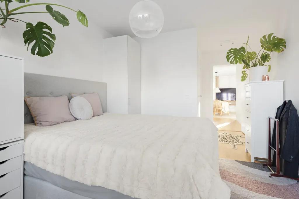 Magamistoad - Modern Flat with Balcony in Silverdal