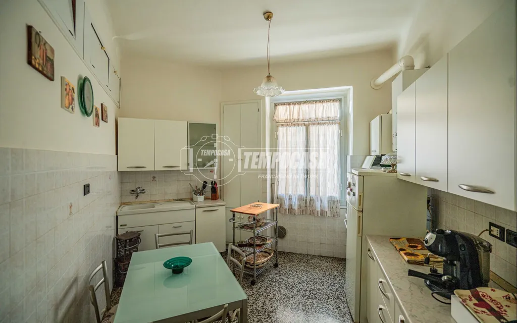Kitchen - First Floor Flat with Lift in Genoa